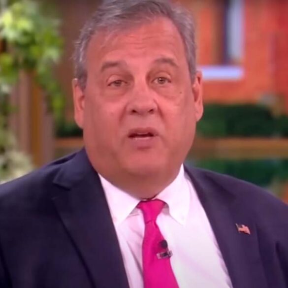 Chris christie questions federal arrest of milwaukee judge who aided illegal migrant’s escape - photo licensed by shore news network.