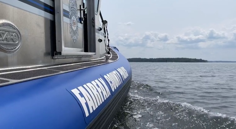 Crew of Sinking Boat, Family in Distress Rescued from Potomac River Creek