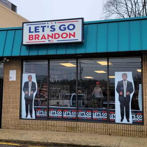 Toms river's let's go brandon store 're-brandon' for brenda - photo licensed by shore news network.