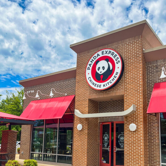 Police chase of wanted fugitive ends in panda express parking lot - photo licensed by shore news network.