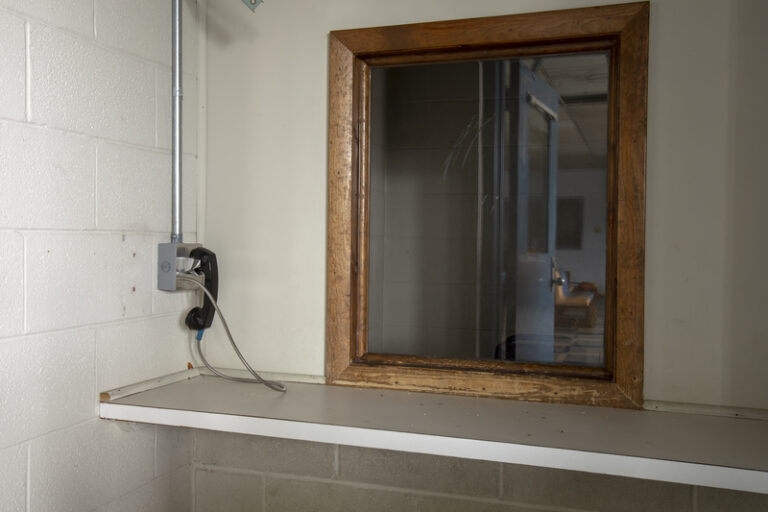 Battle raging to restore free phone time to illegal migrants in new york - photo licensed by shore news network.