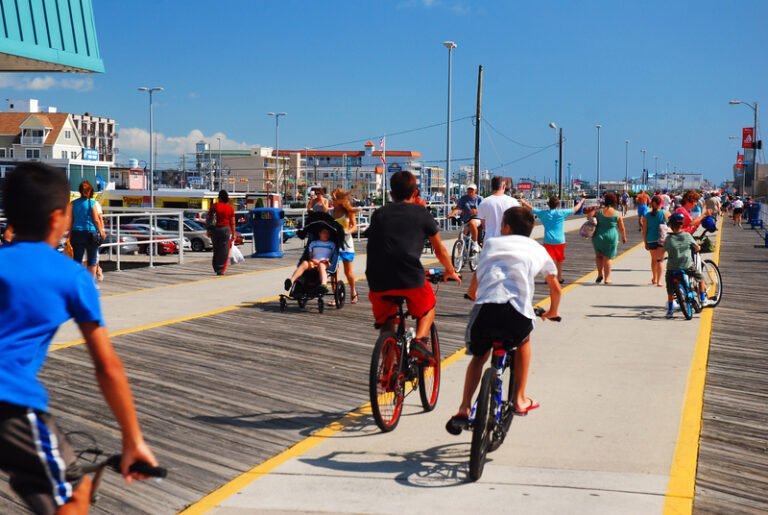 Clear skies and warm temperatures expected for fourth of july weekend in new jersey - photo licensed by shore news network.