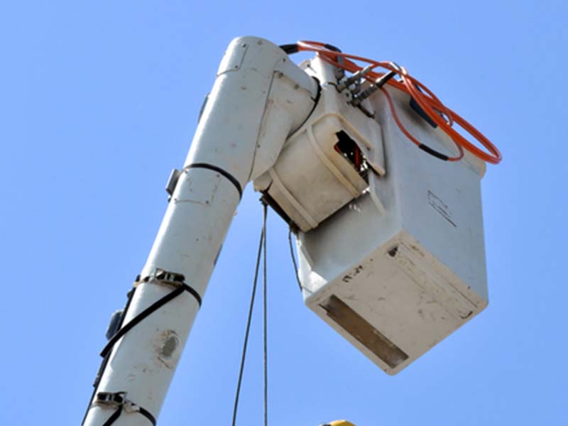 Utility Worker Electrocuted in Montgomery County
