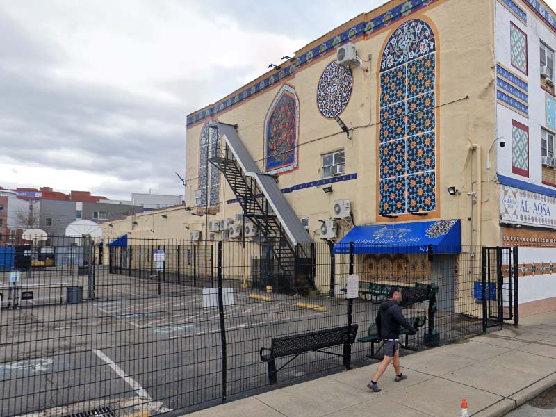 Man Shot and Killed Outside Philadelphia Mosque