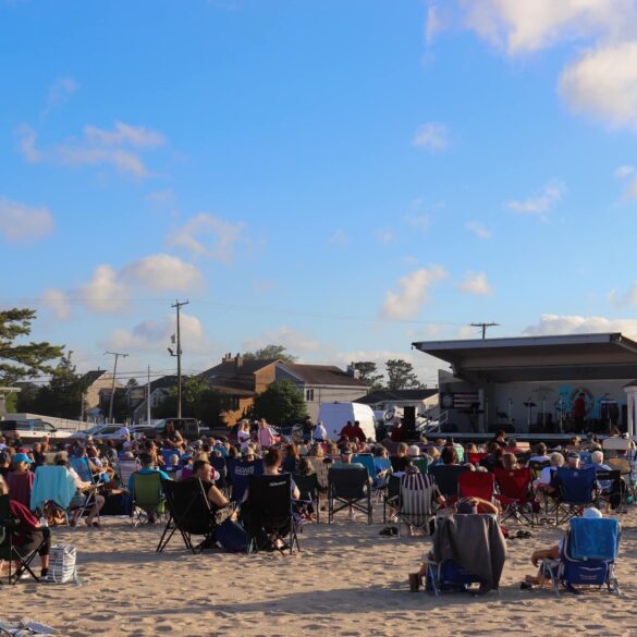 Enjoy a free beach concert in toms river this wednesday - photo licensed by shore news network.
