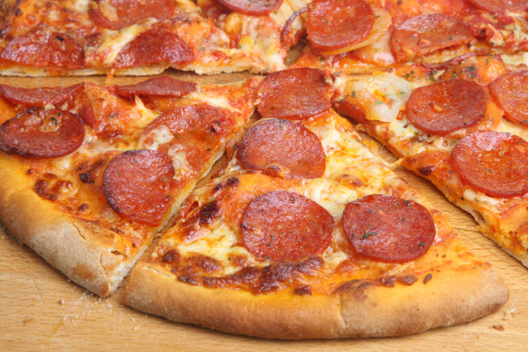 Here are the top rated pizzas in monmouth county - photo licensed by shore news network.