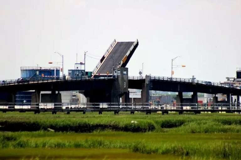 Route 30 bridge in atlantic city to undergo emergency repairs starting monday - photo licensed by shore news network.