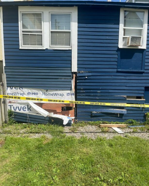Car Crashes Into Building in Cape May
