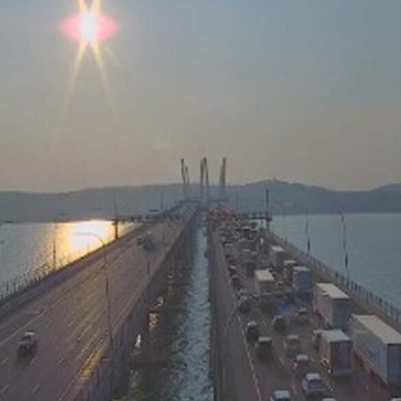 Multiple lanes closed on mario cuomo bridge due to tractor trailer crash - photo licensed by shore news network.