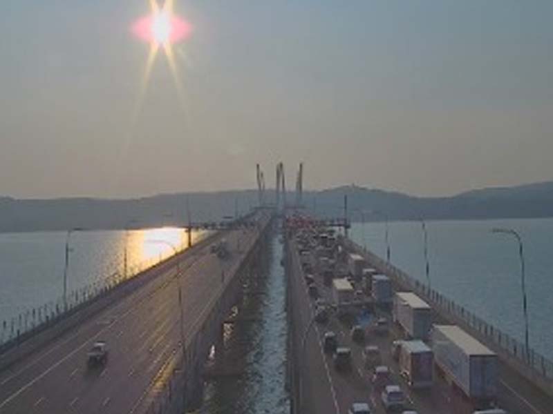 Multiple Lanes Closed on Mario Cuomo Bridge Due to Tractor Trailer Crash