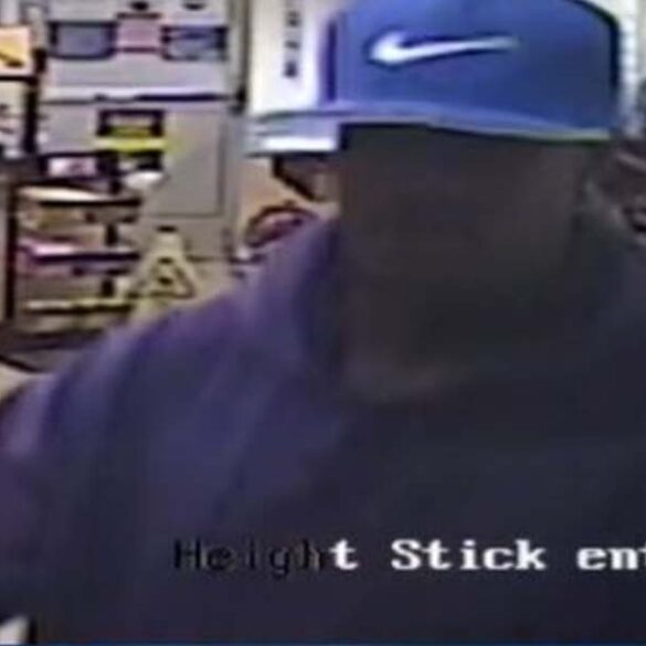 Armed robber pointed gun at gas station clerks and emptied the cash registers - photo licensed by shore news network.