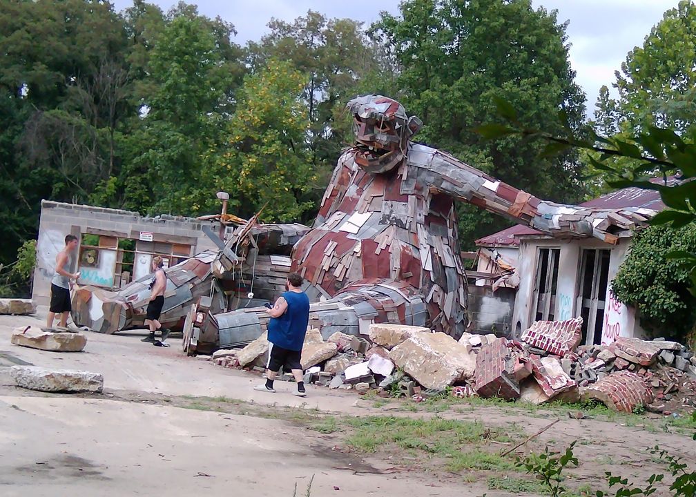 New Jersey Cult Landmark Big Rusty Targeted by Vandals and Grafitti 'Artists'