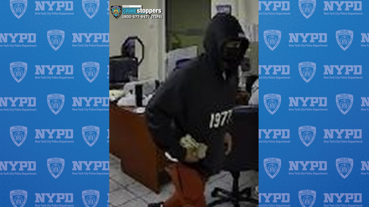 Police Seek Suspects in Burglary Pattern Across Three NYC Precincts