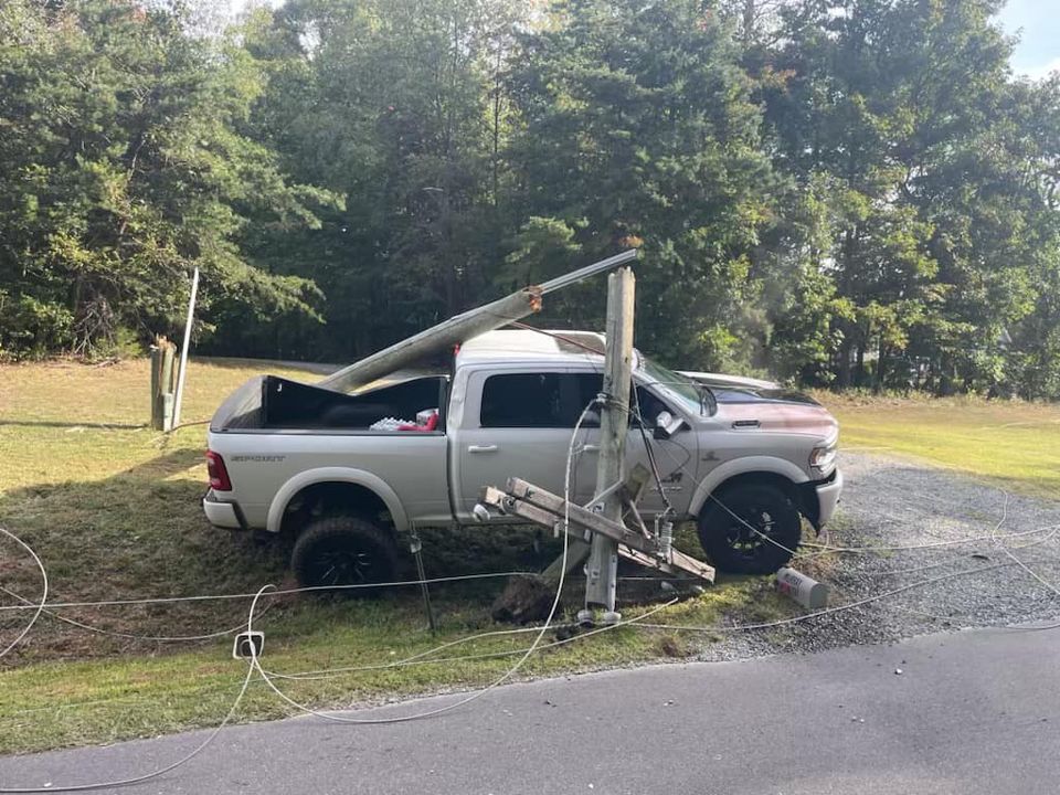 Traffic Alert: Mt Olive Road Closed Due to Single-Vehicle Accident