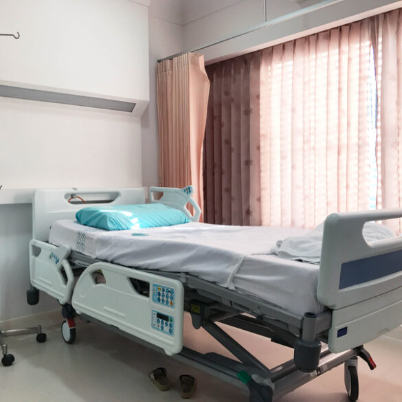 Man with multiple gunshot wounds walks into baltimore hospital - photo licensed by shore news network.