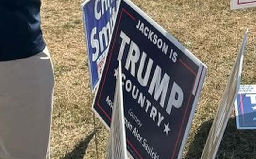 Trump Vance Lawn Signs Available in Jackson Tonight