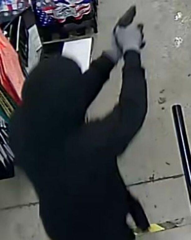 Newark Police Seek Public’s Help Identifying Aggravated Assault Suspects