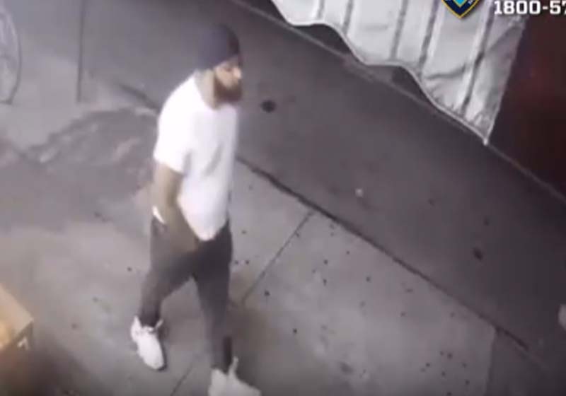 Man Stabbed in Park Slope, Suspect at Large