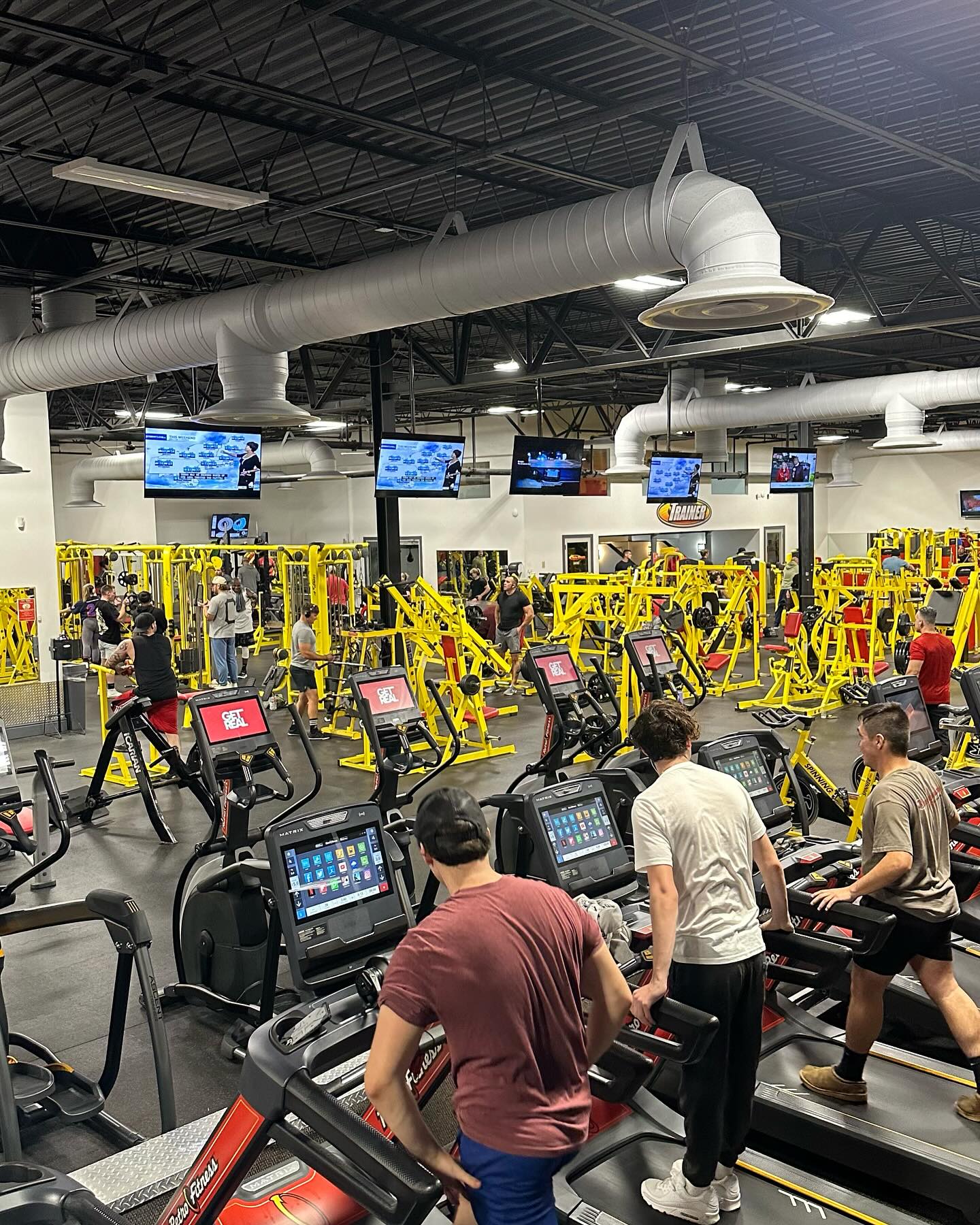 Bayville Retro Fitness Hosting Event to Honor First Responders