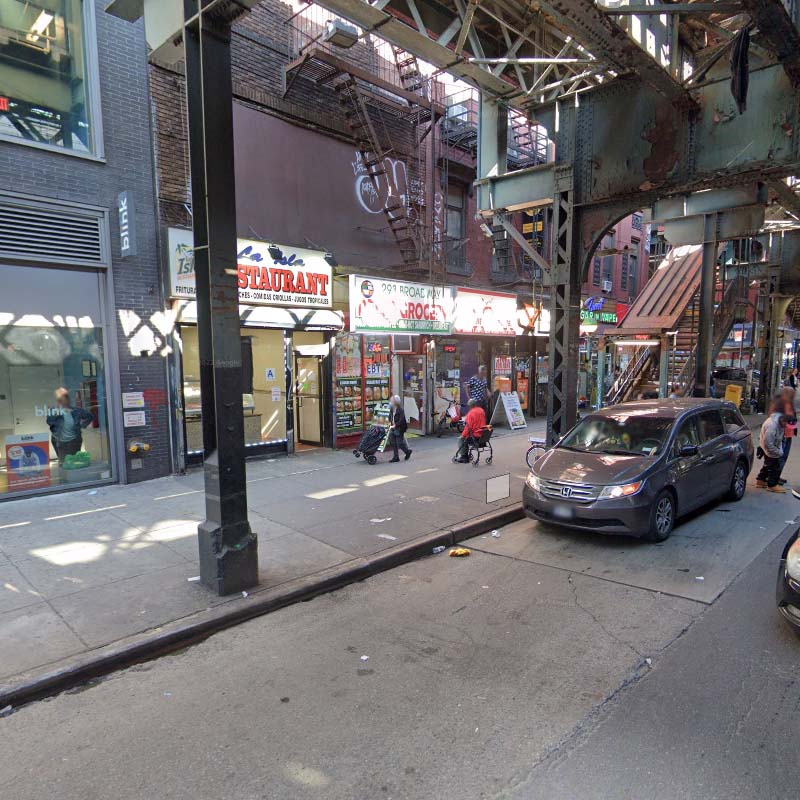 Williamsburg Verizon Store Robbed at Gunpoint