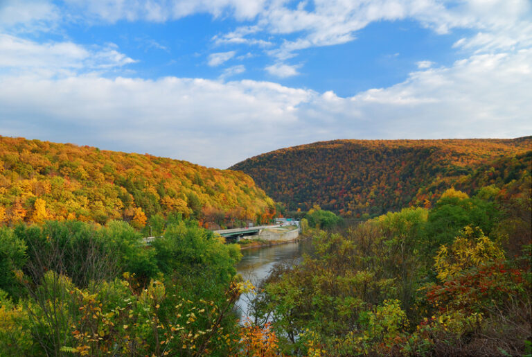 These new jersey spots offer great fall foliage vistas - photo licensed by shore news network.