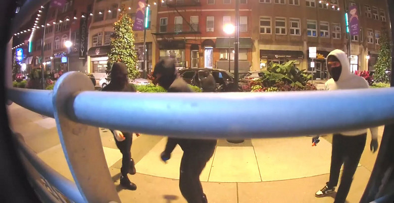 $200,000 Philadelphia Handbag Heist Crew Caught on Video