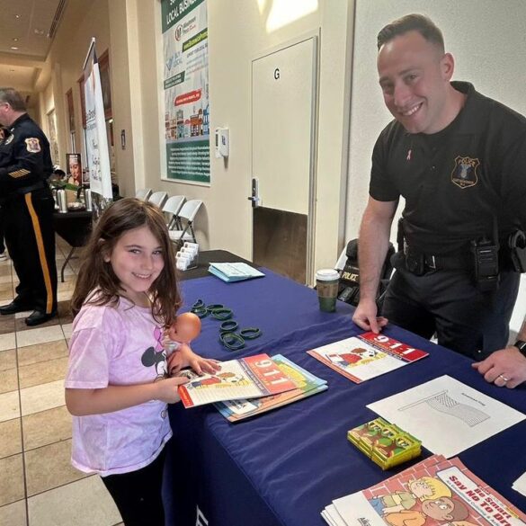 East brunswick police host coffee with a cop at brunswick square mall - photo licensed by shore news network.