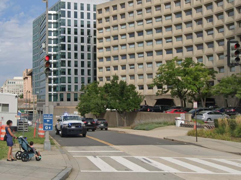 Traffic Alert: Major I-395 D.C. Exit Shut Down After Multiple Drivers Report Flat Tires