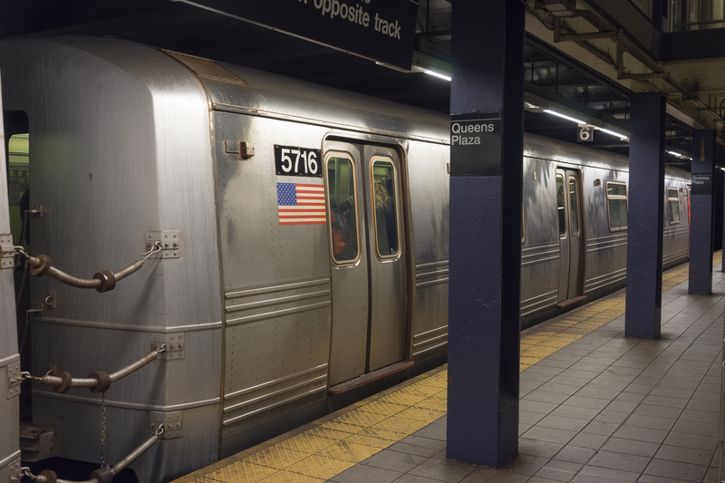 NYC Woman Robbed of $2,000 At Queens Subway Station