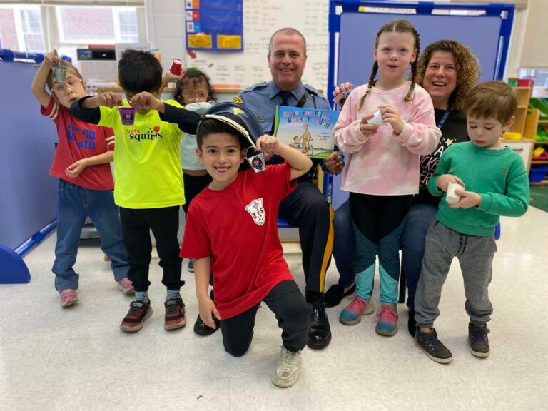 Colonel callahan visits washington elementary for reading session - photo licensed by shore news network.