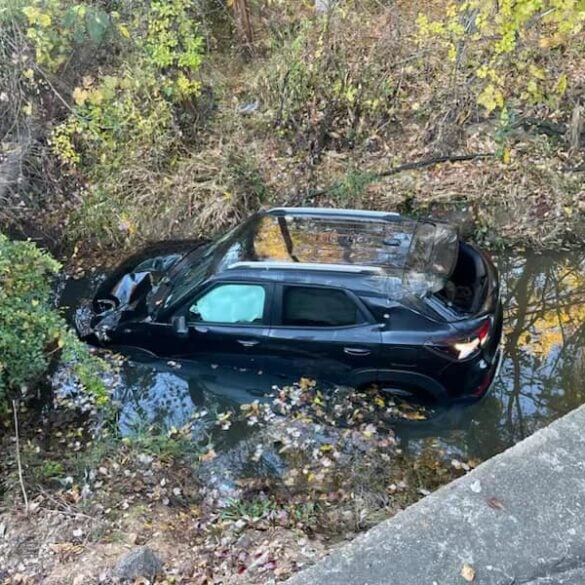 Submerged vehicle recovery slows traffic in stafford county - photo licensed by shore news network.