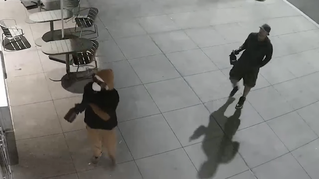 Vandals sought after spray-painting D.C. business, caught on camera Vandals sought after spray-painting D.C. business, caught on camera