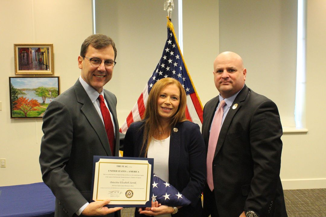Detective Elizabeth Savnik Honored as "Law Enforcement Hometown Hero"