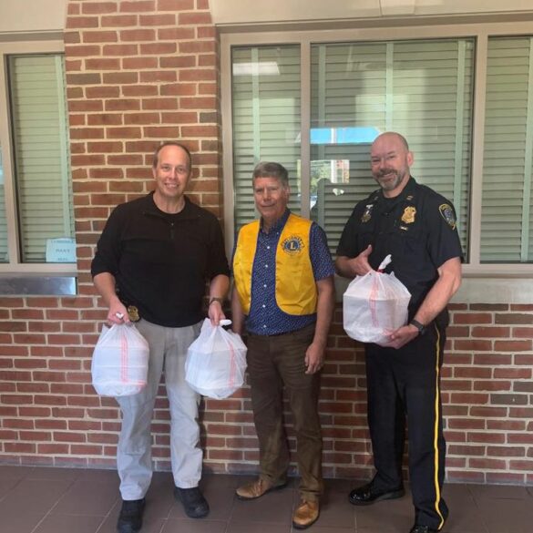 Cambridge police thank hurlock lions club for donated lunches - photo licensed by shore news network.