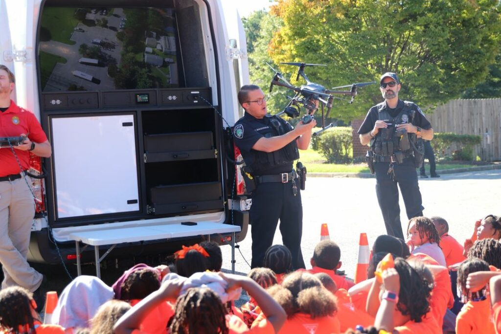 Third Graders Visit Newport News Police Department
