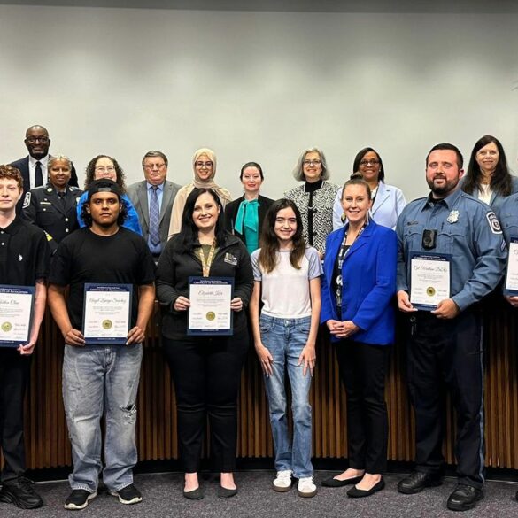 Anne arundel county officers and nurse honored for life-saving actions - photo licensed by shore news network.