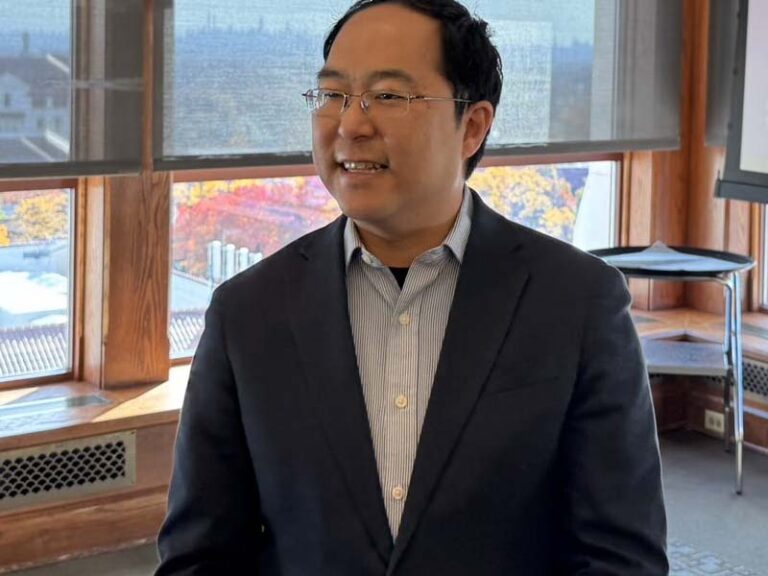 New jersey congressman admits america's public trust in government at record lows under his party's leadership - photo licensed by shore news network.