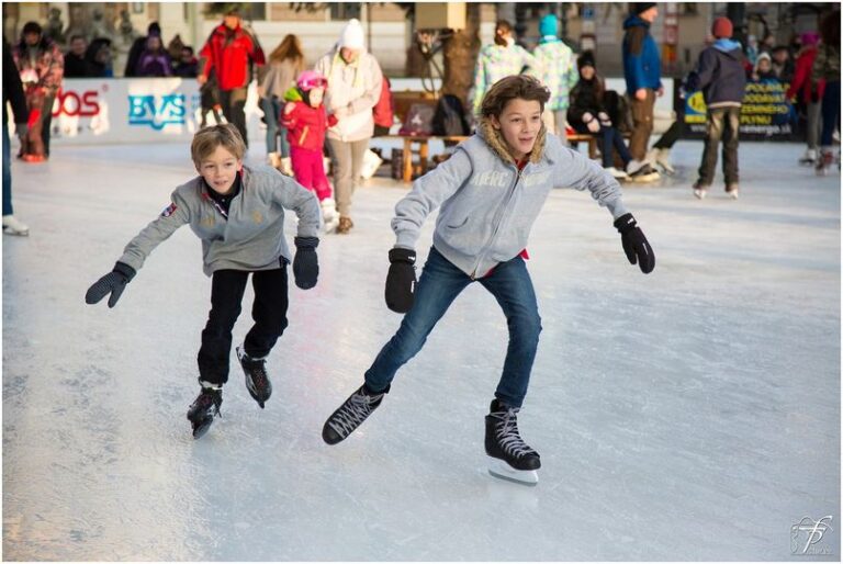 Ice skating returns to downtown new brunswick for the holiday season - photo licensed by shore news network.