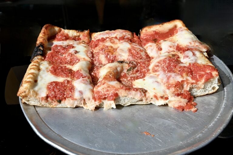 Sicilian pizza, it's a new jersey and new york thing and the rest of america is missing out - photo licensed by shore news network.