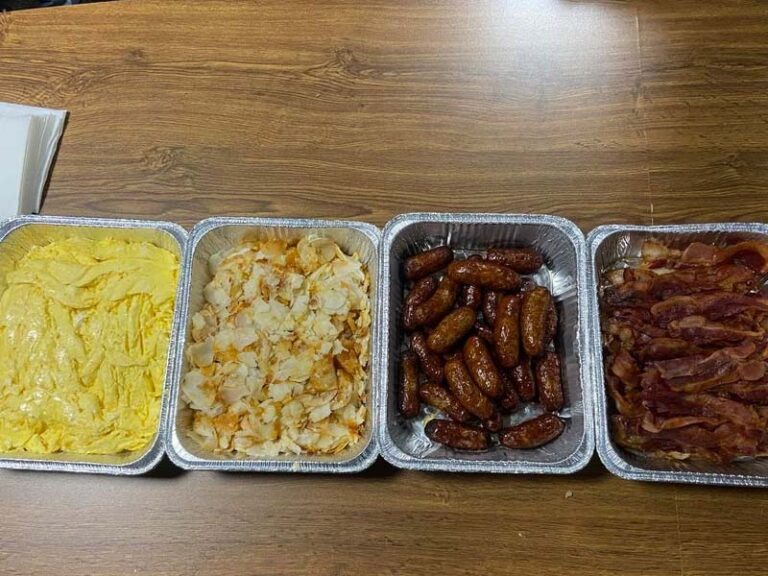 Monroe township police thank local diner for holiday breakfast - photo licensed by shore news network.