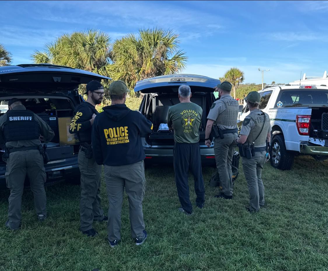 Sniper kills gunman after hours-long standoff, Turkey Day shootout in Ormond-by-the-Sea