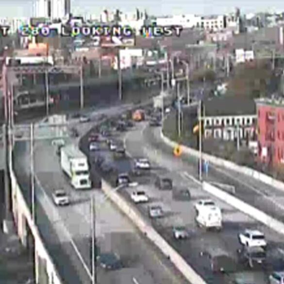 Traffic delays, crashes disrupt monday morning new jersey commute - photo licensed by shore news network.