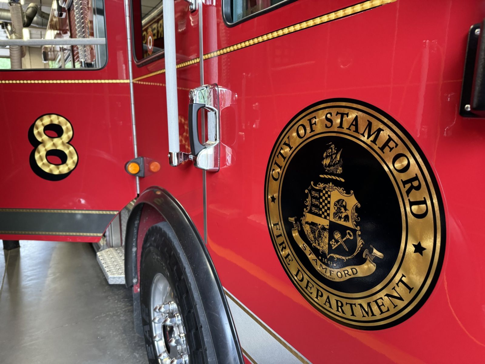 Stamford Fire Department Investigates Reports of Mysterious Explosions in North Stamford