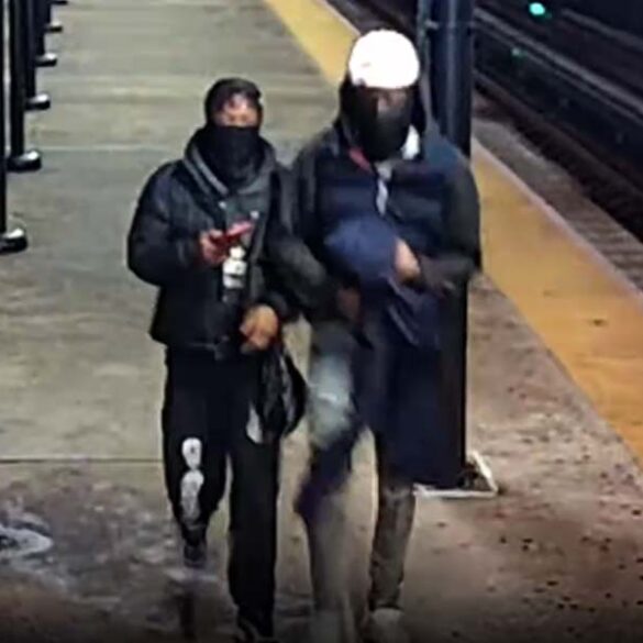 Nypd seeks suspects in robbery of teenager aboard bronx subway train - photo licensed by shore news network.