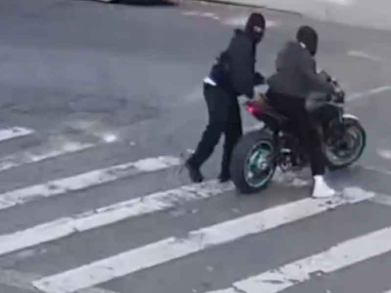 Suspects Sought in Multiple NYC Motorcycle Based Robberies