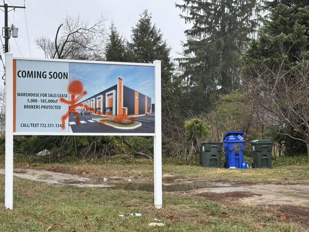 Vandal defaces warehouse construction sign with obscene graffiti in Jackson Vandal defaces warehouse construction sign with obscene graffiti in Jackson