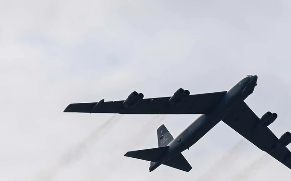 U.S. Launches Major Airstrikes in Syria as Threat of ISIS Return Becomes Real