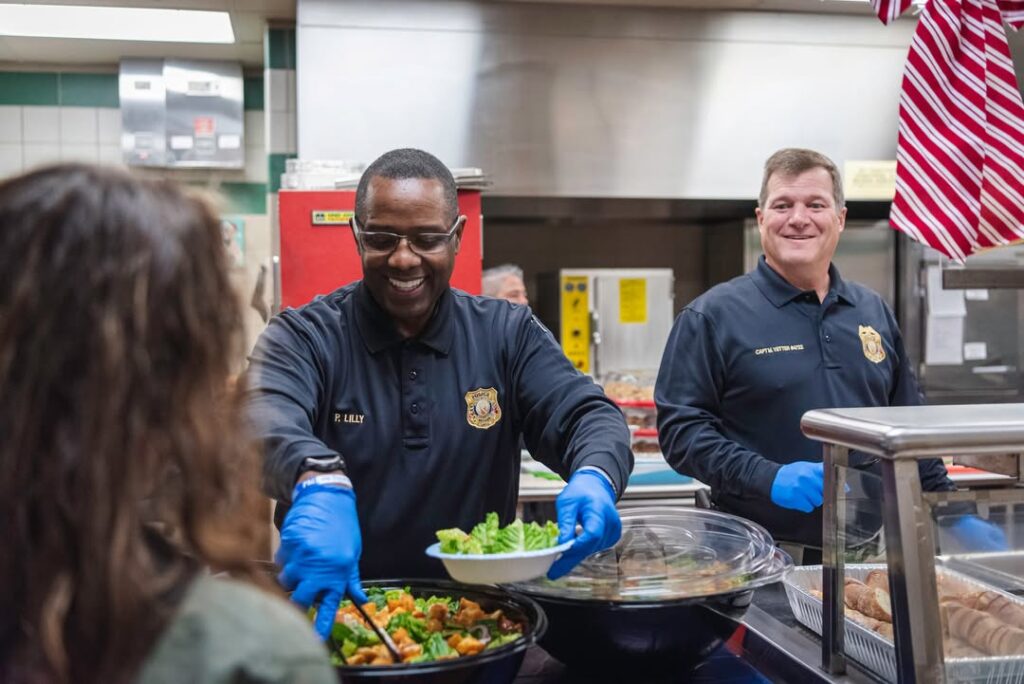Howard County police host holiday party for local children Howard County police host holiday party for local children