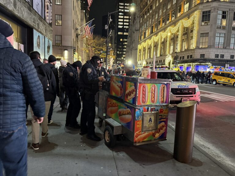 Nyc cops crack down on illegal vendors at rockefeller center - photo licensed by shore news network.