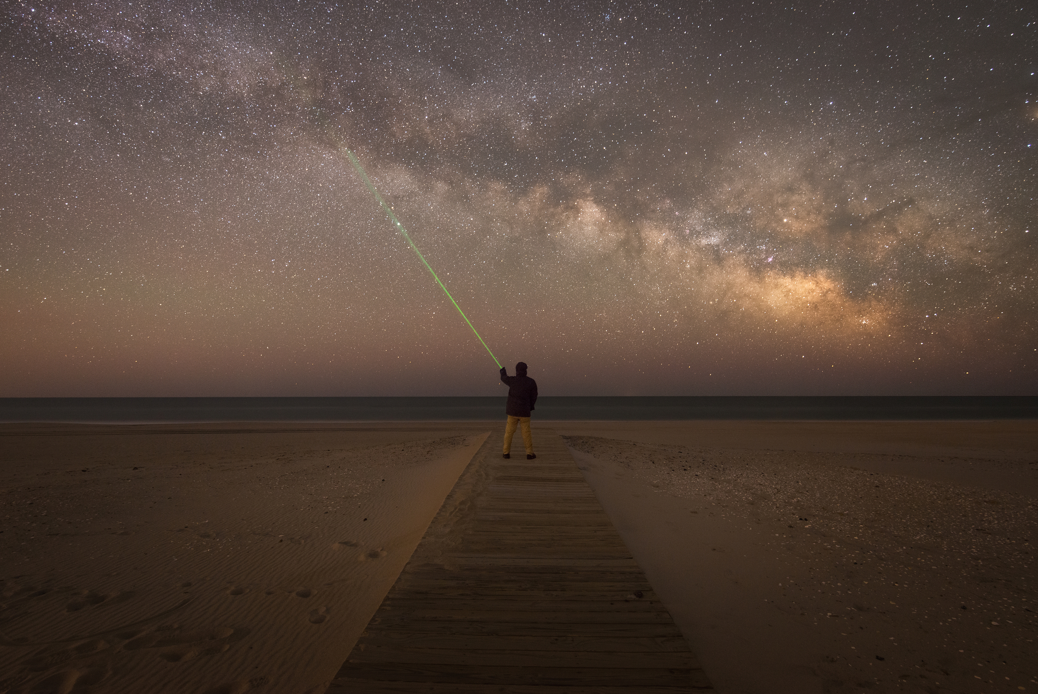 FBI warns public against pointing lasers or shooting at suspected drones